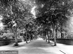 Avenue Road 1925, Great Malvern