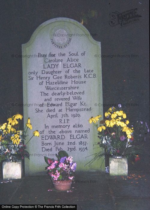 Photo of Great Malvern, Grave Of Composer Edward Elgar 1987