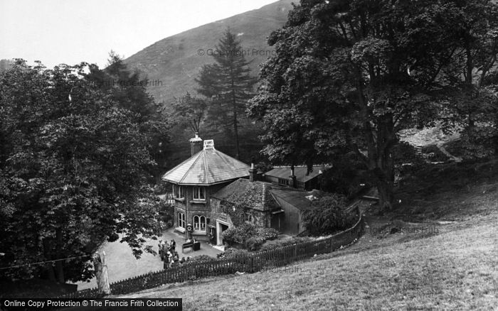 Photo of Great Malvern, St Ann's Well 1923