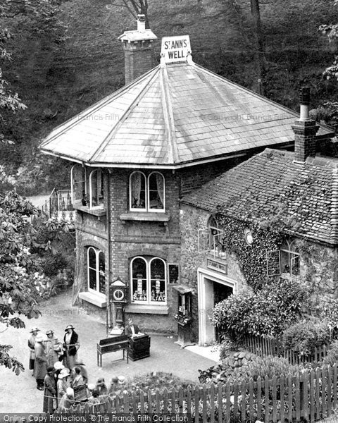 Photo of Great Malvern, St Ann's Well 1923