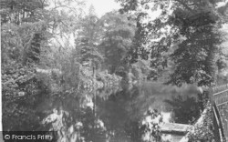 Swan Pool 1923, Great Malvern