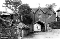The Abbey Gateway 1923, Great Malvern