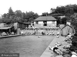 The Swimming Pool, British Camp Hotel c.1955, Great Malvern