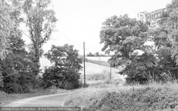 Photo of Great Oakley, The Colchester Road c.1960