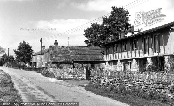 Photo of Great Somerford, Dauntsey Road c.1955