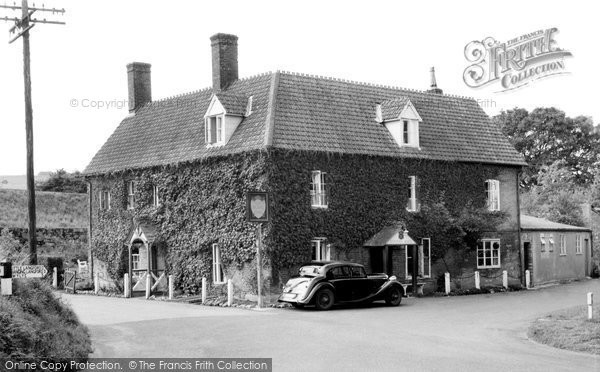 Photo of Great Wishford, Royal Oak c.1955