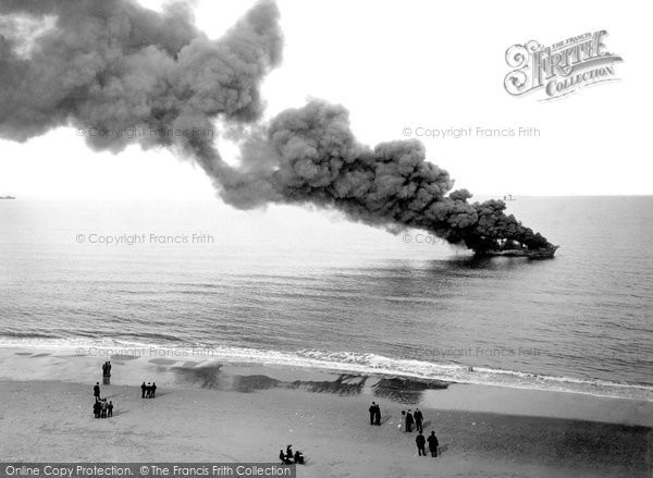 Photo of Great Yarmouth, A Petroleum Ship On Fire 1902