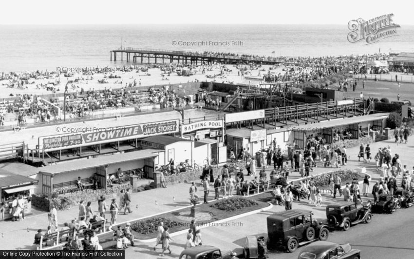 Great Yarmouth, Bathing Pool and Jetty c1955