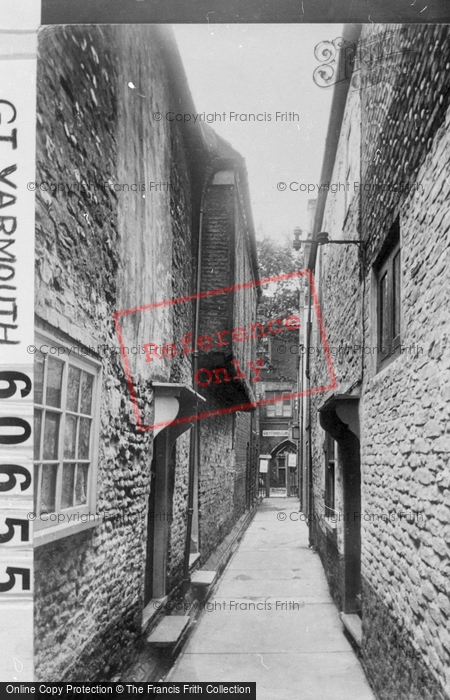 Photo of Great Yarmouth, Greyfriars Row 1908
