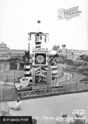 The Guinness Festival Clock c.1960, Great Yarmouth