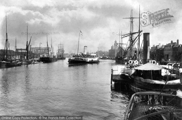 Photo Of Great Yarmouth The Quay 1903 Francis Frith