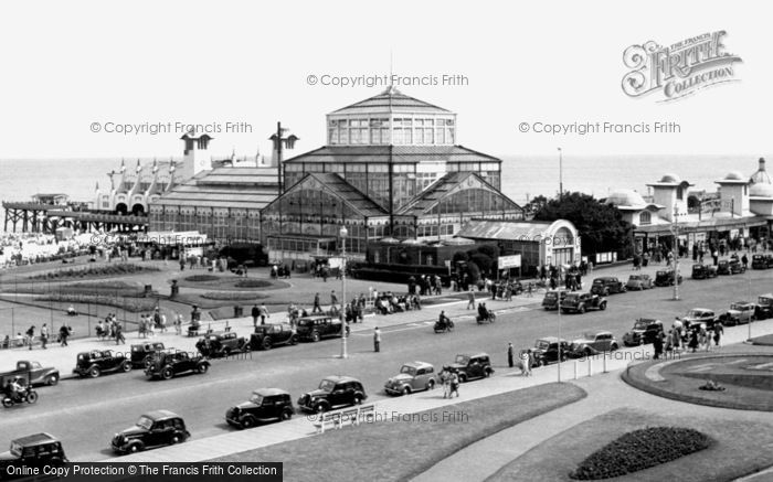 Photo of Great Yarmouth, Wellington Pier And The Winter Garden c.1955