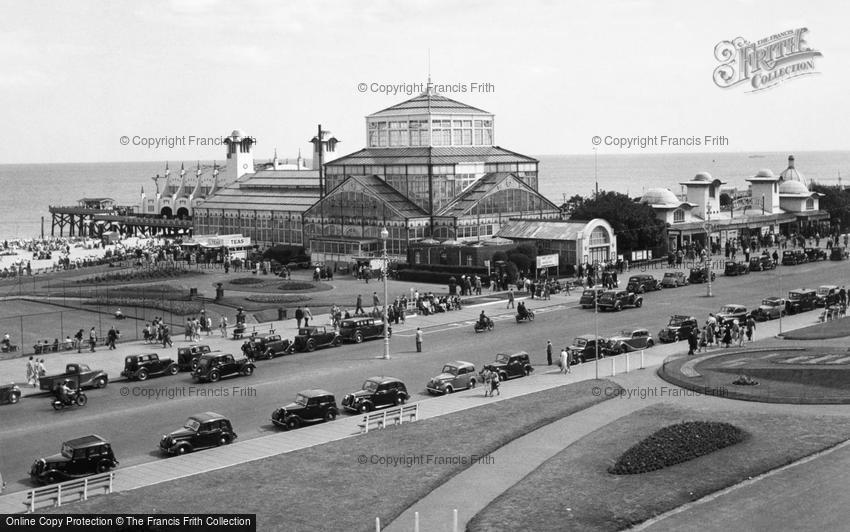 Great Yarmouth, Wellington Pier and the Winter Garden c1955