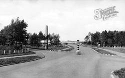Cross Roads c.1955, Green Street Green