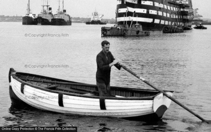 Photo of Greenhithe, Boatman, The River Thames c.1955
