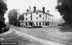 The Railway Hotel c.1960, Greenhithe