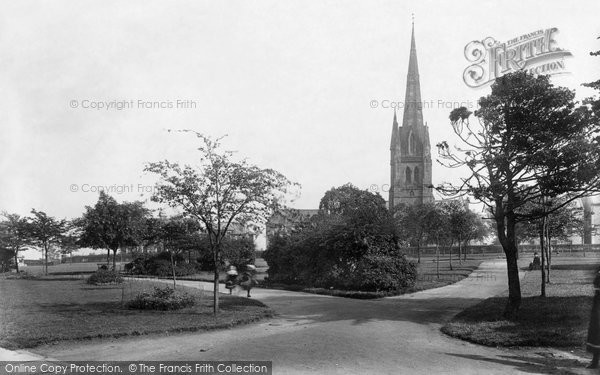 Photo of Greenock, Well Park 1904
