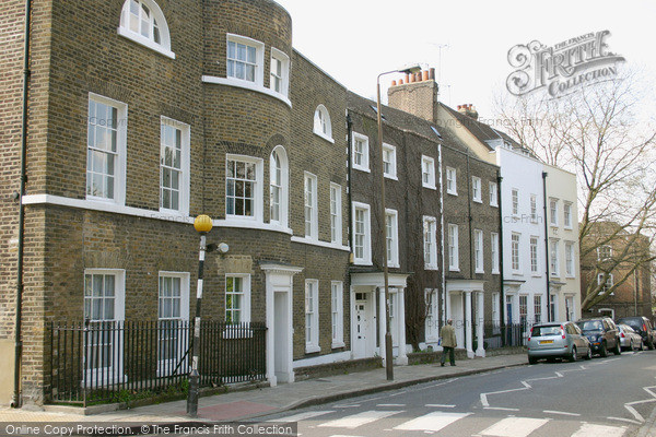 Photo of Greenwich, Houses On Crooms Hill 2005