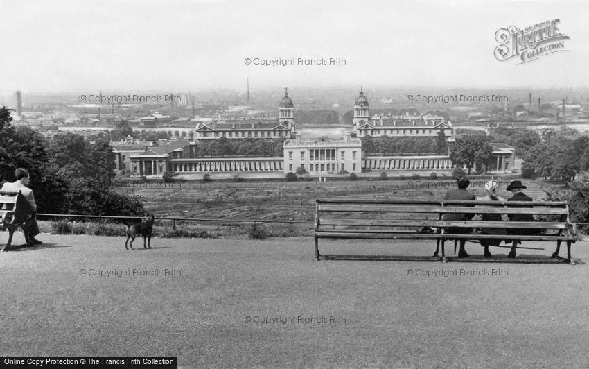 Greenwich, looking north to the Isle of Dogs 1951