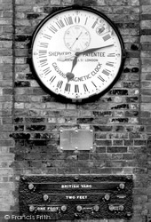 Shepherd's 24-Hour Clock c.1960, Greenwich