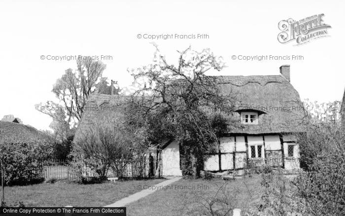 Photo of Grendon Underwood, Inglenook c.1965