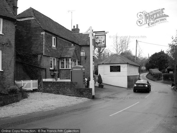 Photo of Greywell, The Fox And Goose 2004