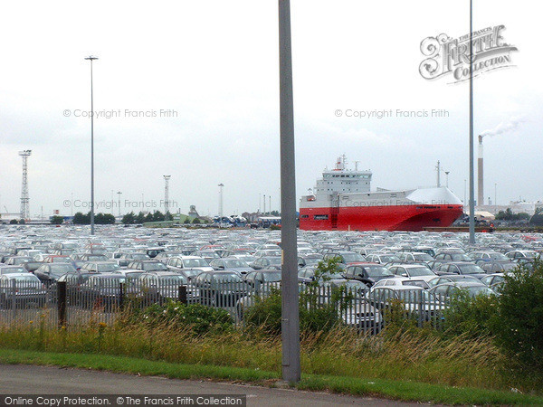 Photo of Grimsby, Car Imports Into Grimsby 2004