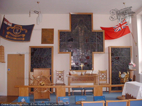 Photo of Grimsby, Central Hall, The Fisherman's Chapel 2004
