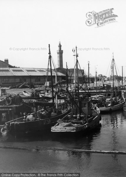 Photo of Grimsby, Lindy Sue And The Fish Docks c.1965