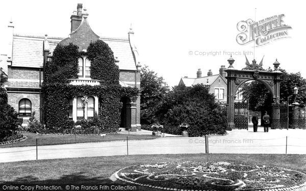 Photo of Grimsby, People's Park 1904