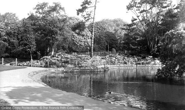 Photo of Grimsby, People's Park c.1955