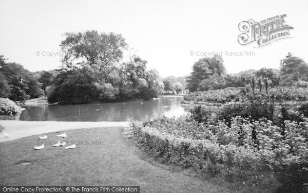 Photo of Grimsby, People's Park c.1965