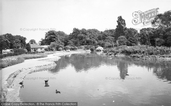 Photo of Grimsby, People's Park c.1965