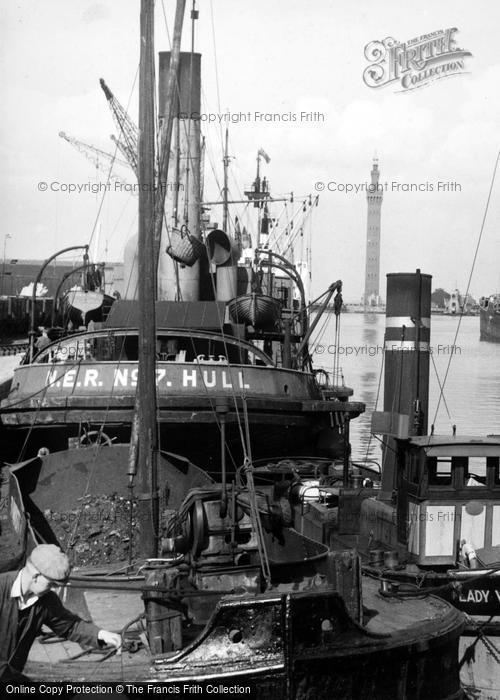 Photo of Grimsby, Royal Docks c.1955