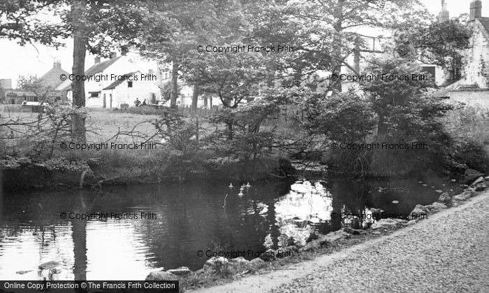 Photo of Gristhorpe, The Pond c.1950