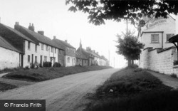 The Village c.1960, Gristhorpe