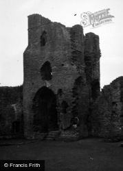The Castle 1948, Grosmont