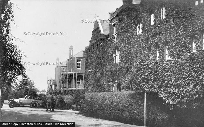 Photo of Grove Park, Hospital, The Barracks 1915
