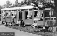 Primary School Children c.1965, Grove