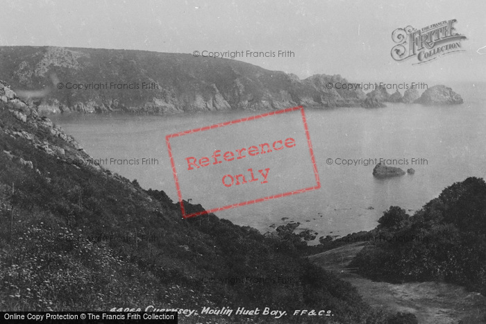 Photo of Guernsey, Moulin Huet Bay 1899
