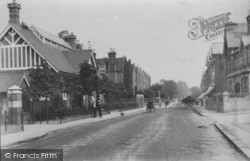 1906, Guildford