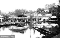 Boathouses 1911, Guildford