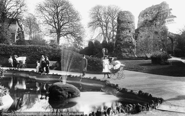 Photo of Guildford, Castle Grounds 1906