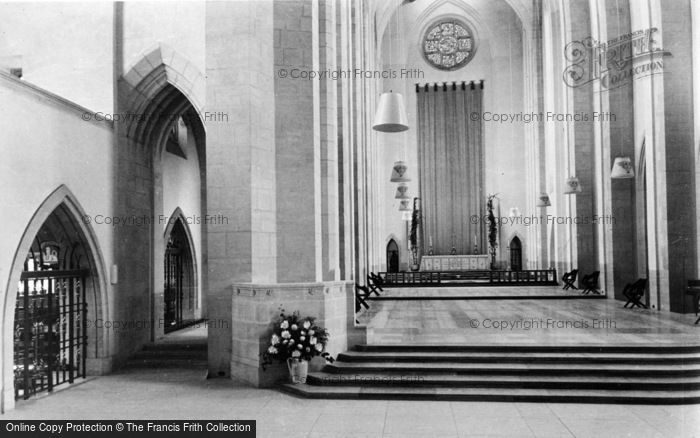 Photo of Guildford, Cathedral, Chancel And Chapel Of The Queen's Royal Regiment c.1960