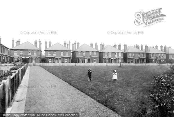 Photo of Guildford, Caxton Gardens 1911