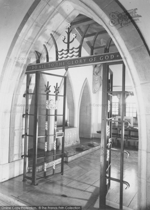 Photo of Guildford, Children's Chapel c.1960