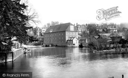 Mill Mead 1903, Guildford