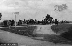 On The Hog's Back, Meet Of Hounds 1907, Guildford