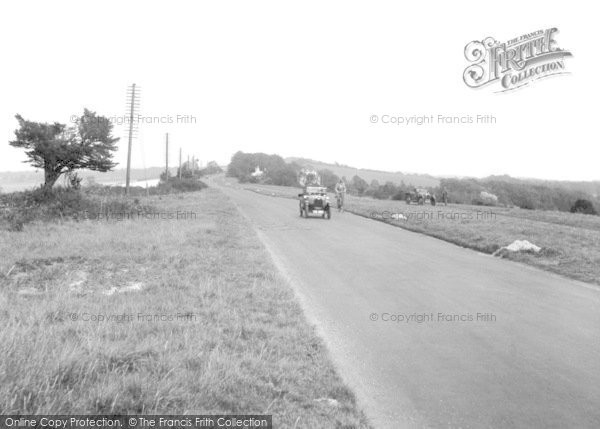 Photo of Guildford, On The Hogs Back 1927
