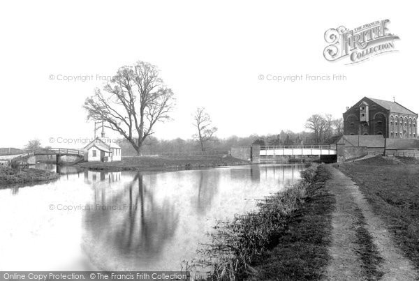Photo of Guildford, Stoke Bridges 1906